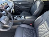 New 2025 Nissan Rogue Platinum w/ Tech Package image 5