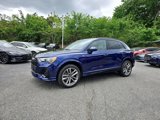 Used 2022 Audi Q3 2.0T Premium w/ Black Optic Sport Package image 4