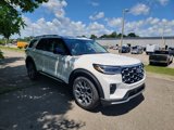 New 2025 Ford Explorer Platinum image 3