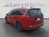 New 2026 Chrysler Pacifica Limited image 3