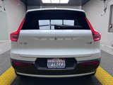 Used 2020 Volvo XC40 T5 Momentum image 6