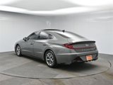 Used 2023 Hyundai Sonata SEL w/ Convenience Package image 3