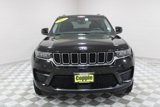Used 2022 Jeep Grand Cherokee Laredo w/ Luxury Tech Group I image 2