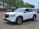 New 2025 Nissan Pathfinder SL image 3