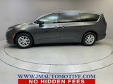 Used 2023 Chrysler Pacifica Touring-L image 2
