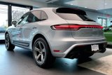Certified 2024 Porsche Macan image 2