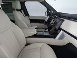 New 2025 Land Rover Range Rover SE image 3