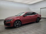 Used 2023 Nissan Altima 2.5 SR image 2