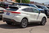 Used 2022 Toyota Venza LE image 5