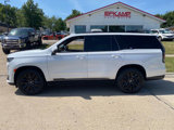 Used 2022 Cadillac Escalade Sport Platinum w/ Heavy-Duty Trailer Package image 2