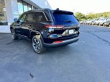 New 2023 Jeep Grand Cherokee 4WD 4xe w/ Luxury Tech Group II image 5