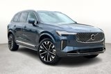 New 2025 Volvo XC90 T8 Core image 2