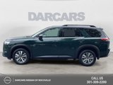 Used 2024 Nissan Pathfinder SL w/ Black Appearance Package image 4
