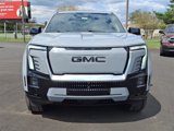 Used 2024 GMC Sierra EV Denali image 2