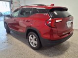 Used 2022 GMC Terrain SLE w/ Driver Convenience Package image 2