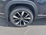 New 2025 Volkswagen Atlas SEL Premium R-Line image 6