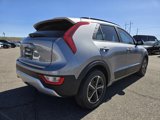 New 2025 Kia Niro EX image 3