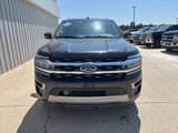 Used 2024 Ford Expedition Limited image 2