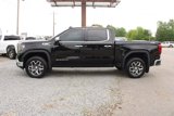 Used 2022 GMC Sierra 1500 SLT image 2