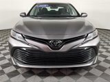 Used 2020 Toyota Camry LE image 5