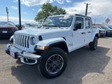 Used 2023 Jeep Gladiator Overland image 2