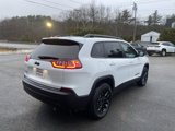 Used 2023 Jeep Cherokee Altitude Lux image 5