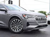 Used 2019 Audi e-tron Prestige w/ Prestige Package image 4