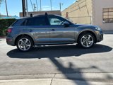 Used 2020 Audi Q5 2.0T Titanium Premium Plus w/ Premium Plus Package image 4