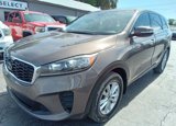 Used 2020 Kia Sorento LX image 2