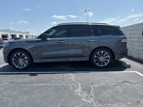 Used 2025 Lincoln Aviator AWD w/ Jet Appearance Package image 3