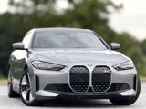 Used 2023 BMW i4 eDrive40 w/ Premium Package image 3