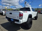 Used 2022 Toyota Tacoma TRD Off-Road image 5