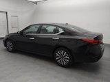 Used 2023 Nissan Altima 2.5 SV image 3