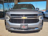 Used 2022 Chevrolet Suburban LT image 2