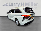 New 2025 Toyota Sienna Limited image 3
