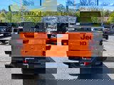 New 2025 Jeep Gladiator Sport image 4