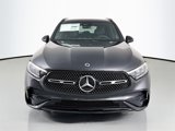 Used 2025 Mercedes-Benz GLC 300 4MATIC image 2