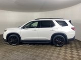 Used 2025 Honda Pilot Black Edition image 5