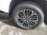 New 2025 Nissan Armada SL image 4