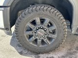 Used 2024 GMC Sierra 2500 AT4 image 6
