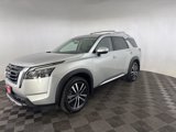 New 2025 Nissan Pathfinder Platinum image 3