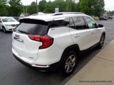 Used 2021 GMC Terrain SLT image 3