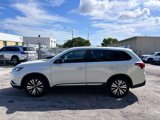 Used 2019 Mitsubishi Outlander ES image 4