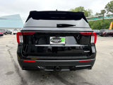 Used 2025 Ford Explorer ST-Line image 4