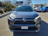 Used 2022 Toyota RAV4 SE image 2