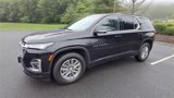 Used 2023 Chevrolet Traverse LT image 4