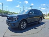 New 2025 Ford Expedition Active image 3