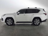 Used 2025 Lexus LX 700h Luxury image 6