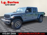 New 2025 Jeep Gladiator Rubicon image 2