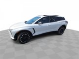 New 2025 Chevrolet Blazer EV RS image 4